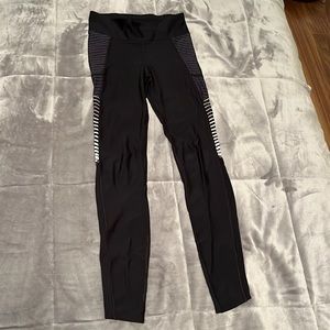 Leggings / tights